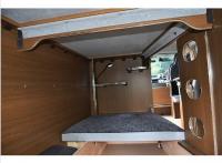 TOYOTA HIACE VAN 2012