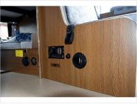 TOYOTA HIACE VAN 2012