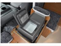 TOYOTA HIACE VAN 2012