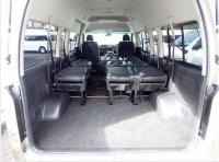 TOYOTA HIACE 2012