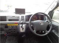 TOYOTA HIACE COMMUTER 2013