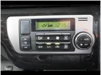 TOYOTA HIACE VAN 2014