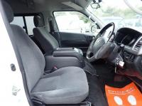 TOYOTA HIACE WAGON 2012