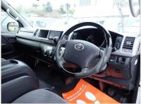 TOYOTA HIACE WAGON 2012