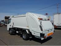 MITSUBISHI FUSO  CANTER TRUCK 2010