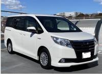 TOYOTA NOAH 2014