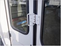 MITSUBISHI FUSO ROSA 2005