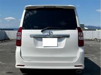 TOYOTA NOAH 2009
