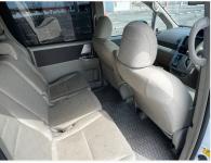 TOYOTA NOAH 2009