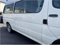TOYOTA HIACE COMMUTER 2000