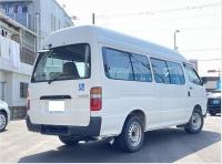 TOYOTA HIACE COMMUTER 2000