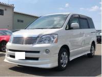 TOYOTA NOAH 2005