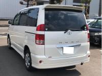 TOYOTA NOAH 2005