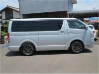 TOYOTA HIACE 2006