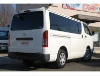 TOYOTA HIACE 2009