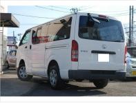 TOYOTA HIACE 2009