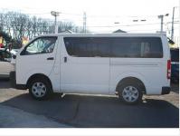 TOYOTA HIACE 2009