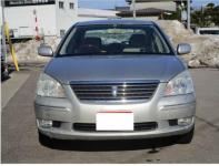 TOYOTA PREMIO 2004