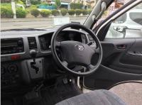TOYOTA HIACE COMMUTER 2006