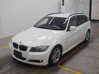 BMW 3 SERIES 2010
