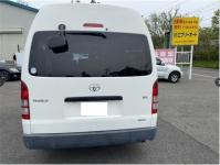 TOYOTA HIACE COMMUTER 2006