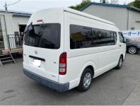 TOYOTA HIACE COMMUTER 2006