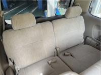 TOYOTA NOAH 2005