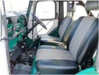 MITSUBISHI JEEP 1990