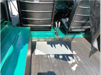 MITSUBISHI JEEP 1990