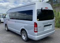 TOYOTA HIACE COMMUTER 2006