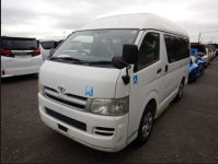 TOYOTA HIACE 2006