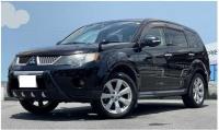 Used MITSUBISHI OUT LANDER