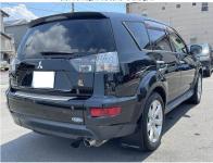 MITSUBISHI OUT LANDER 2011
