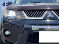 MITSUBISHI OUT LANDER 2011