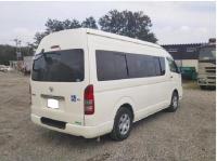 TOYOTA HIACE COMMUTER 2012