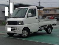 MITSUBISHI MINICAB 2002