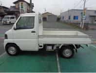 MITSUBISHI MINICAB 2002