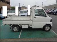 MITSUBISHI MINICAB 2002
