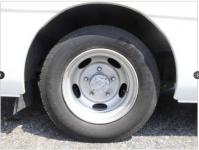 NISSAN CIVILIAN 2011