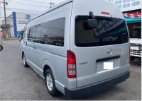 TOYOTA HIACE COMMUTER 2006