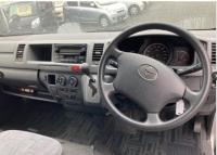 TOYOTA HIACE COMMUTER 2006