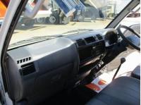 MITSUBISHI DELICA 2004