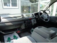 TOYOTA HIACE 2005