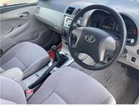 TOYOTA COROLLA AXIO 2011