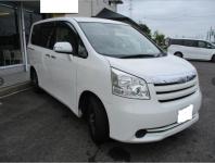 TOYOTA NOAH 2009