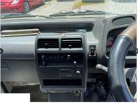 MITSUBISHI MINICAB 1998