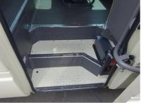 NISSAN CIVILIAN 2012