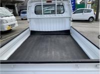 MITSUBISHI MINICAB 1999