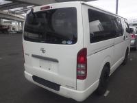TOYOTA HIACE VAN 2012