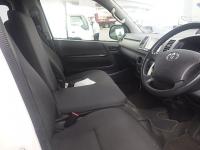 TOYOTA HIACE VAN 2012